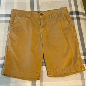 Men’s American Eagle shorts